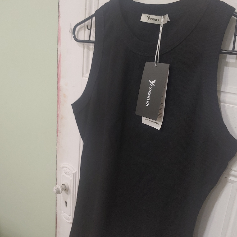 Women's Tank Top BRAND NEW - Picture 3 of 8